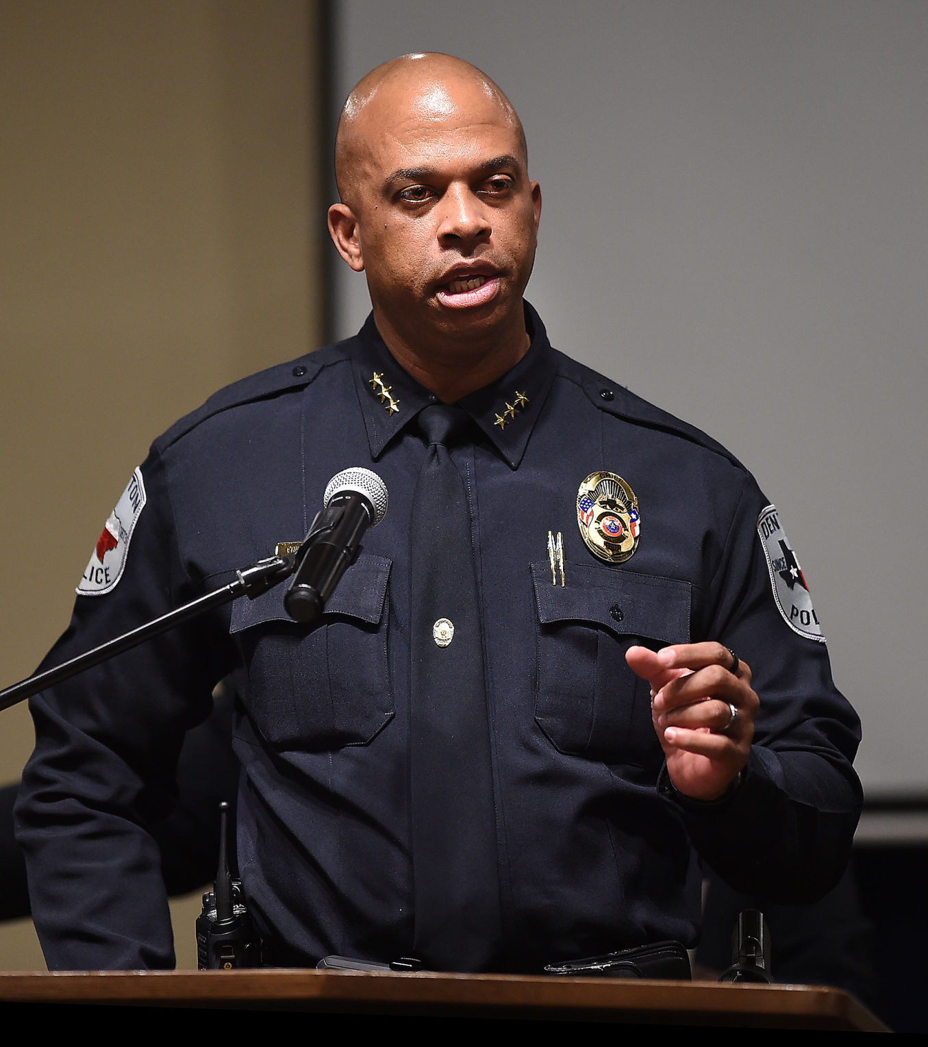 Police Chief Frank Dixon